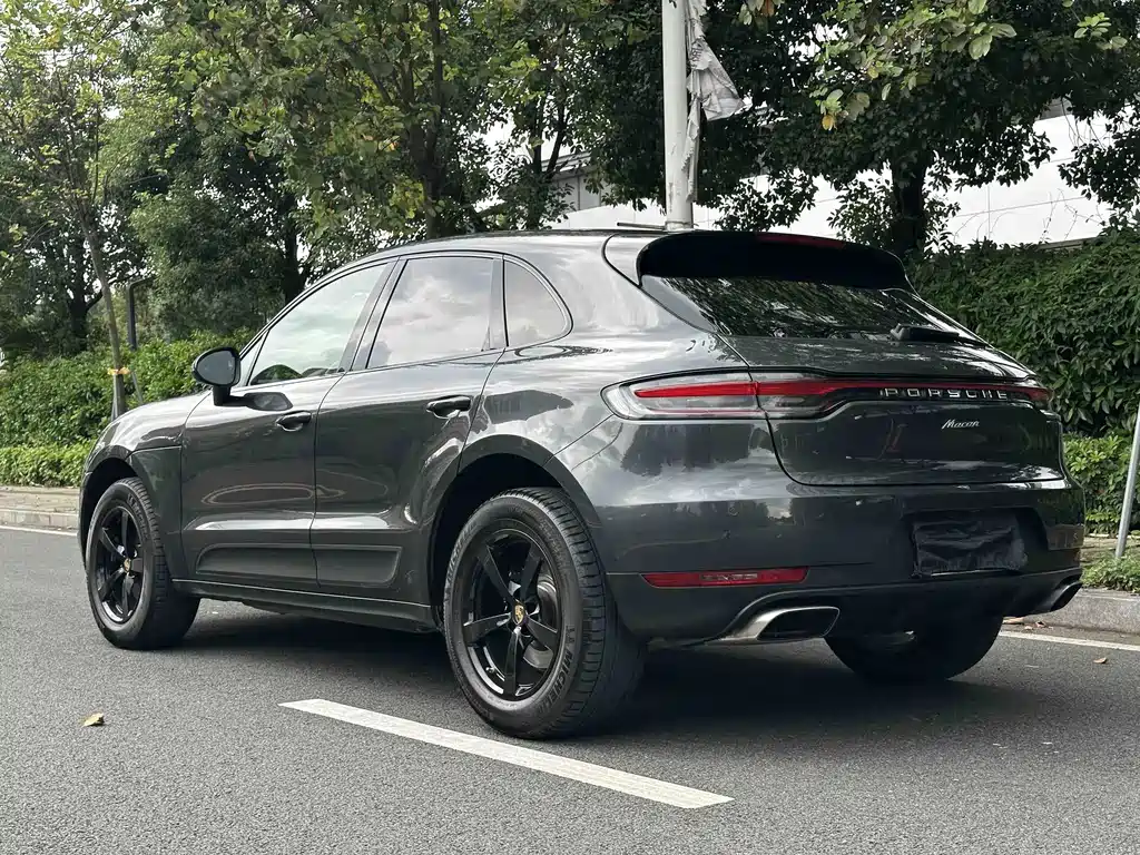 Porsche Macan — фото 3