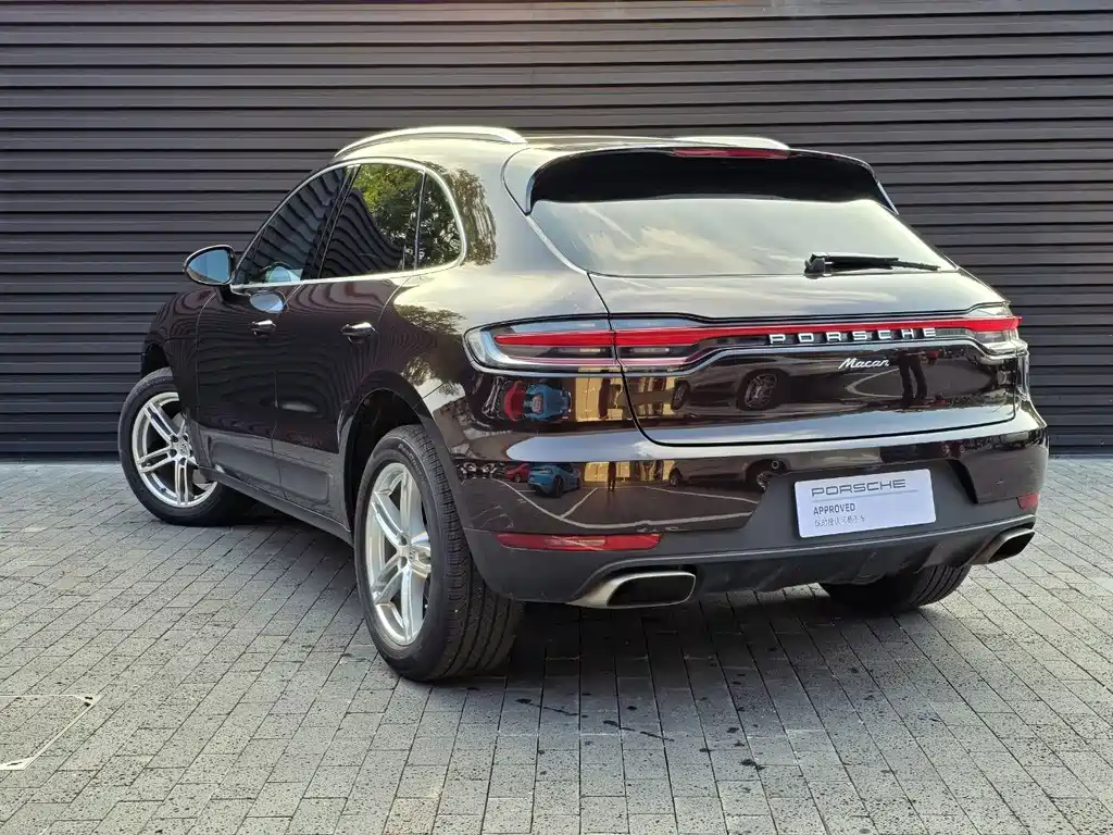 Porsche Macan — фото 5