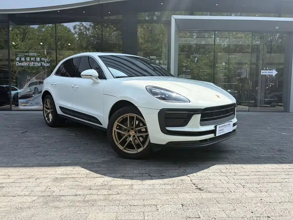 Porsche Macan — фото 3
