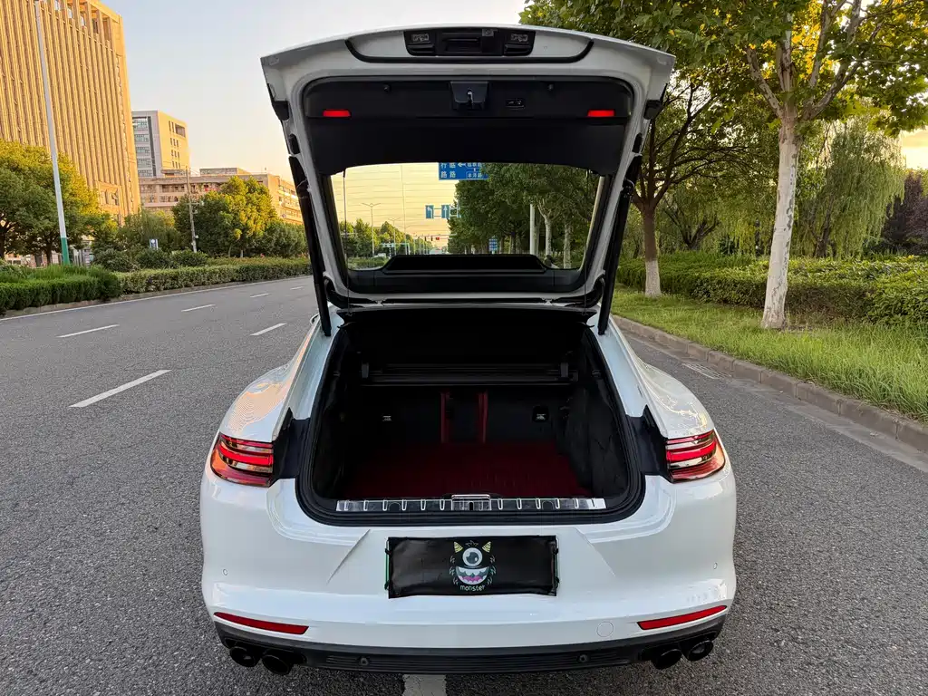 Porsche Panamera Hybrid — фото 15