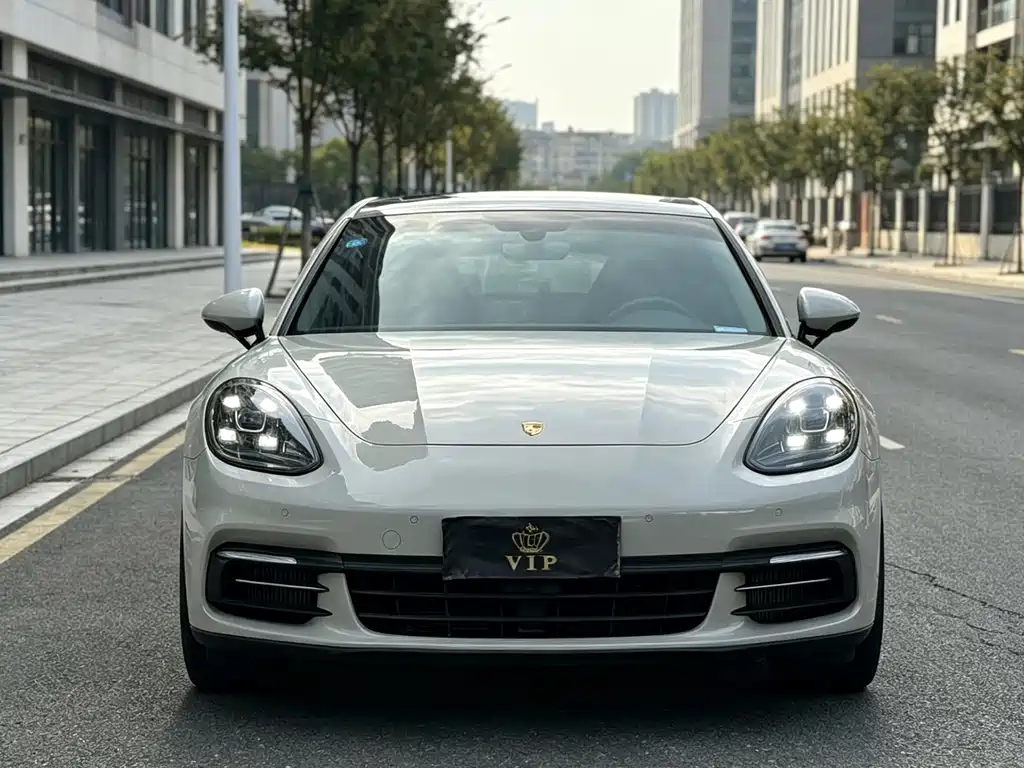 Porsche Panamera — фото 2