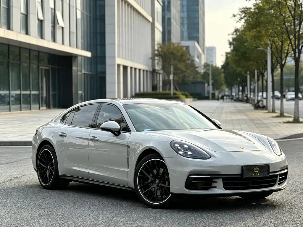 Porsche Panamera — фото 3