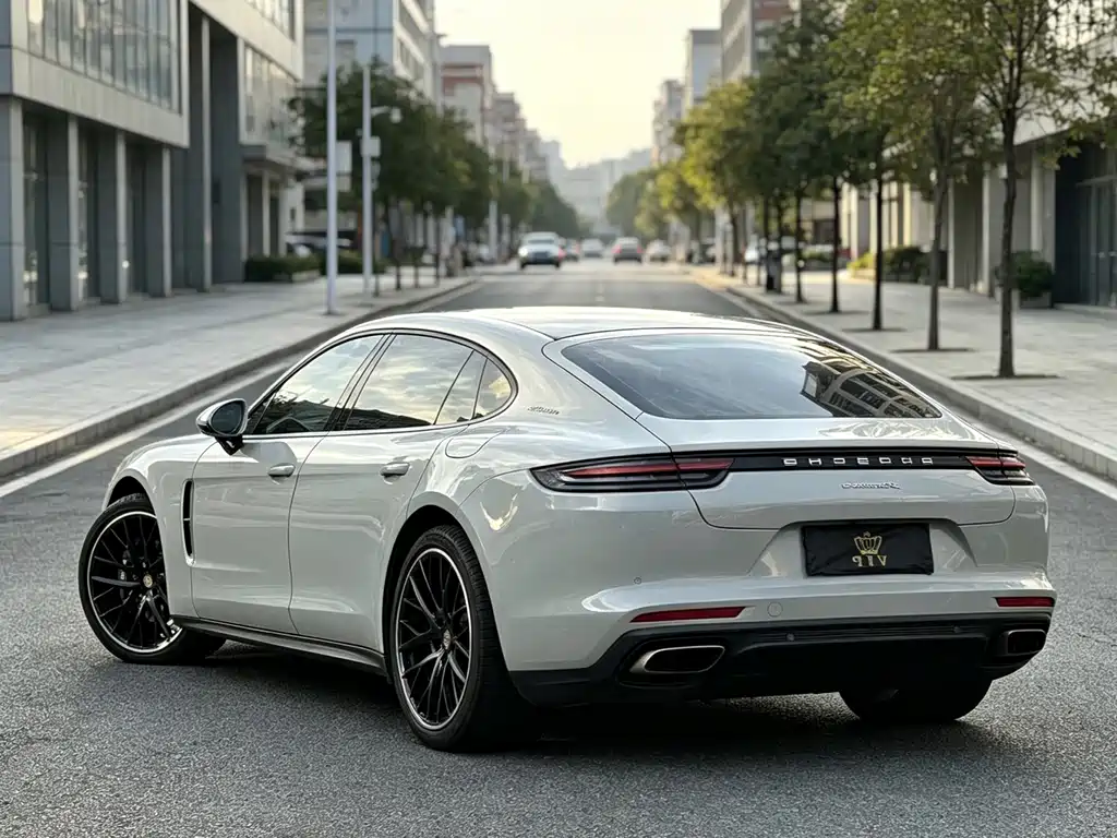 Porsche Panamera — фото 7