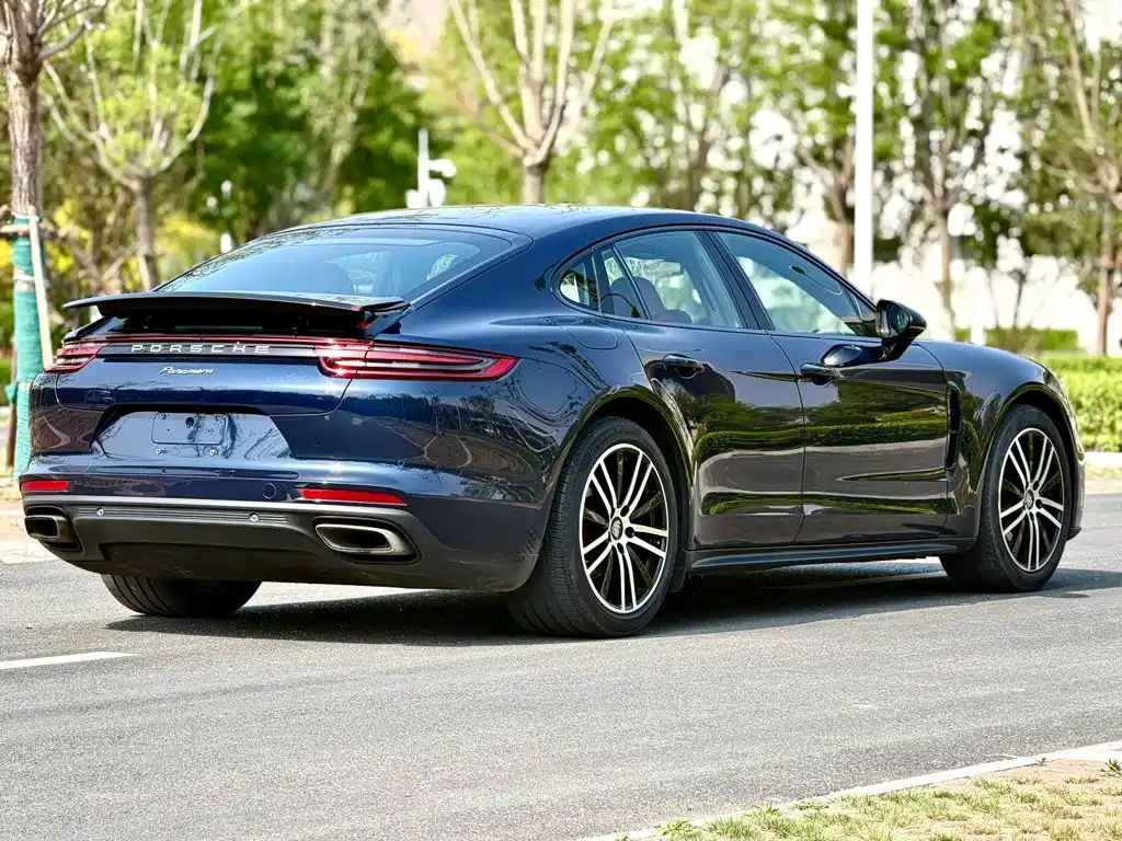 Porsche Panamera — фото 7
