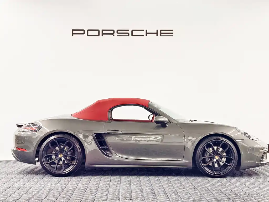 Porsche 718 — фото 8