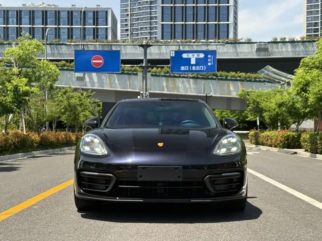 Porsche Panamera — фото 2