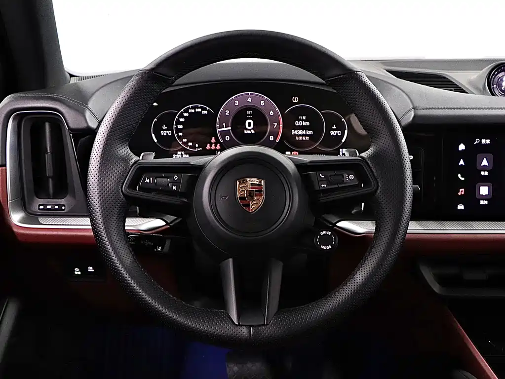 Porsche Cayenne — фото 10