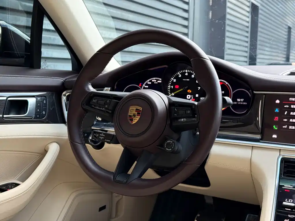 Porsche Panamera Hybrid — фото 10
