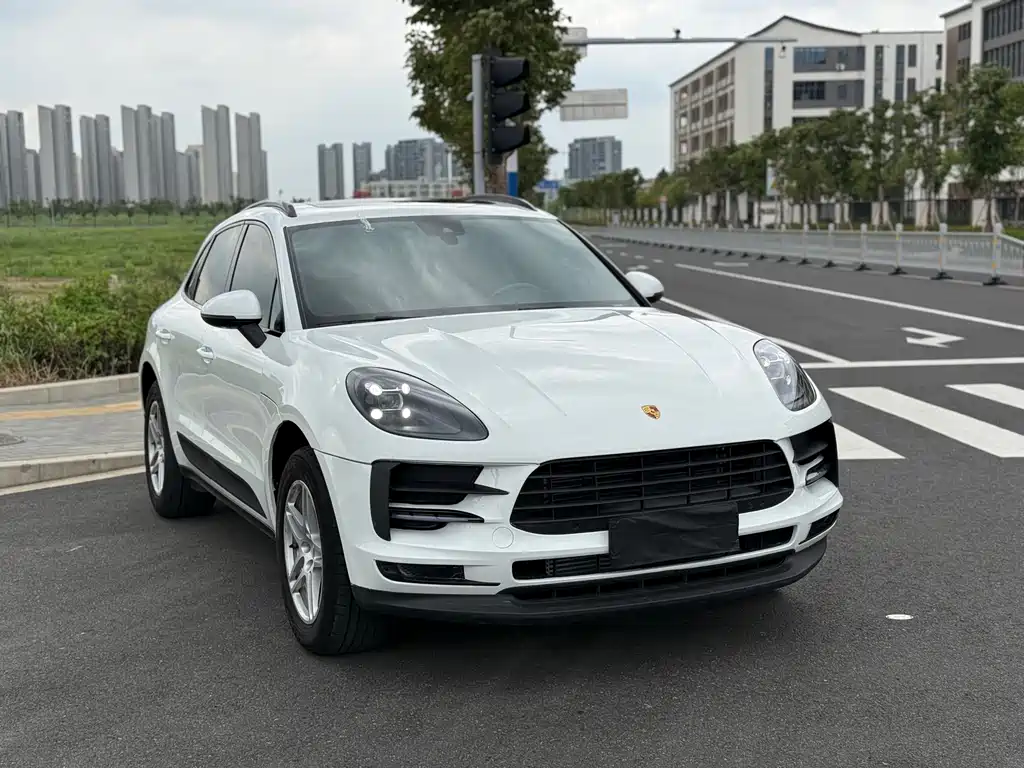 Porsche Macan — фото 3