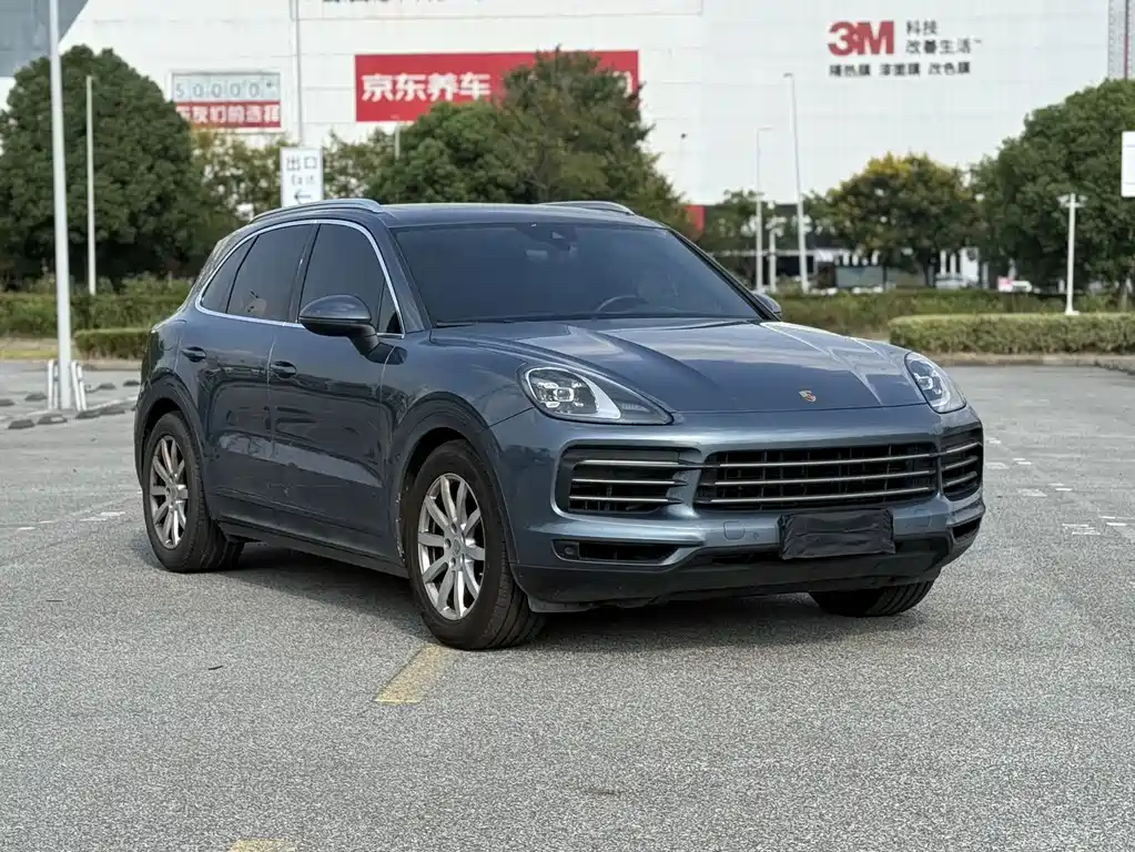 Porsche Cayenne — фото 5