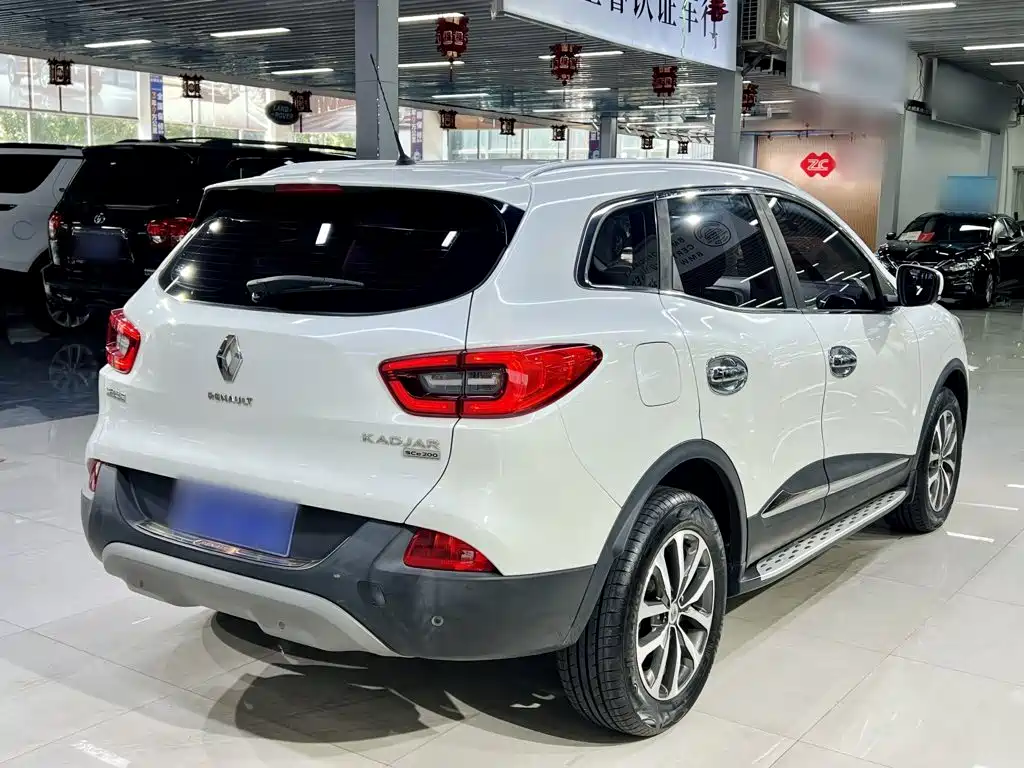 Renault Kadjar — фото 7