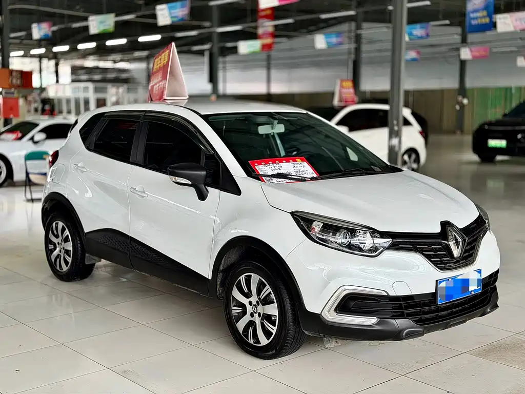Renault Captur — фото 2