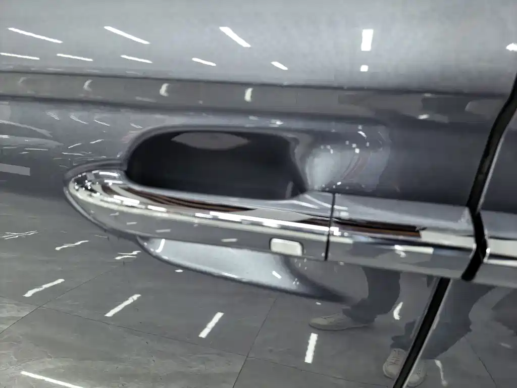 Roewe iMAX8 — фото 5