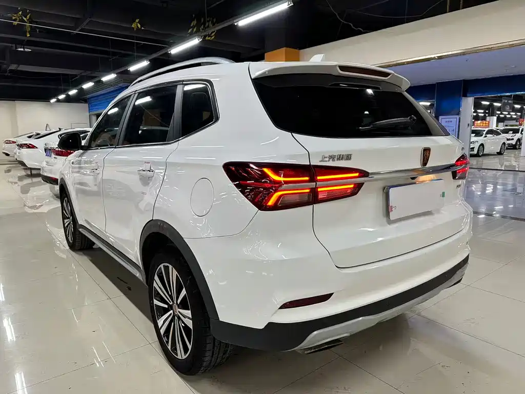 Roewe RX5 — фото 8