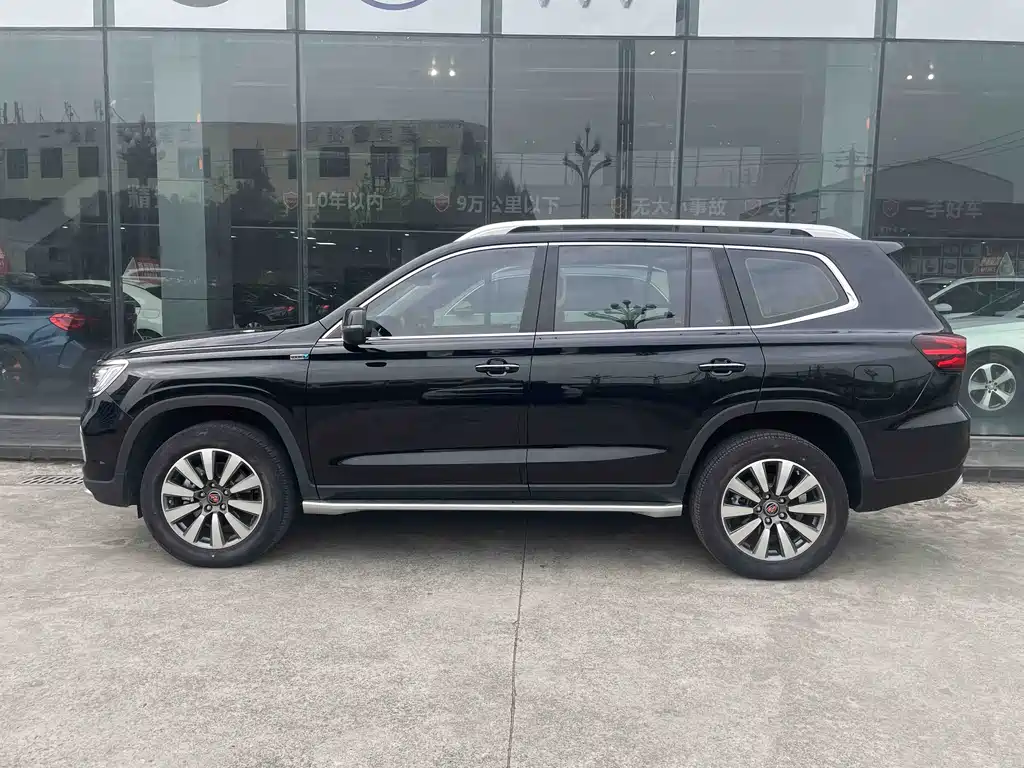 Roewe RX8 — фото 4
