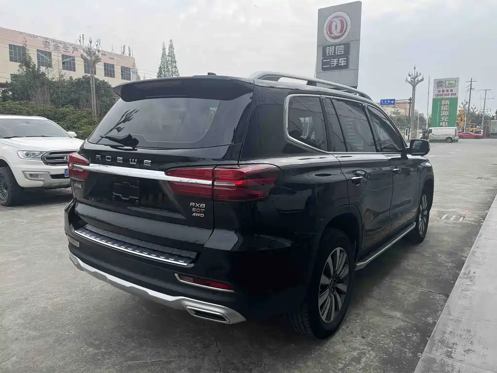 Roewe RX8 — фото 8