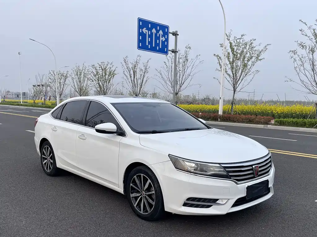 Roewe i6 Classic — фото 3