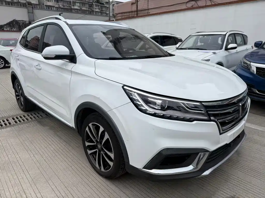 Roewe RX3 — фото 3