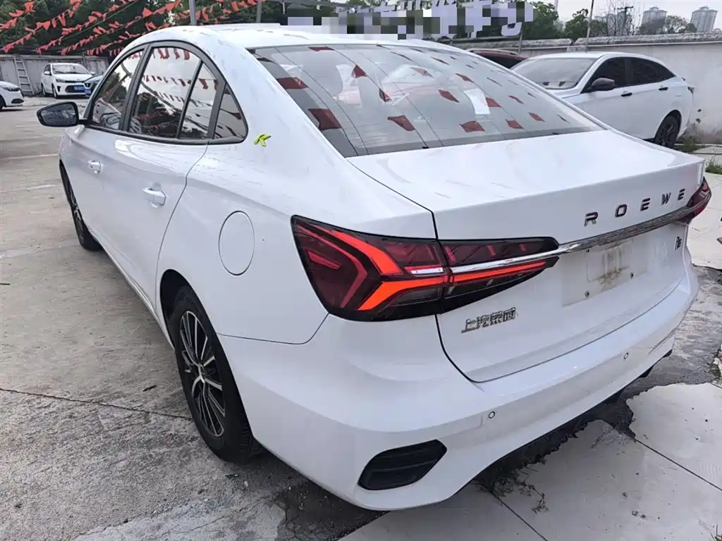 Roewe i5 — фото 5