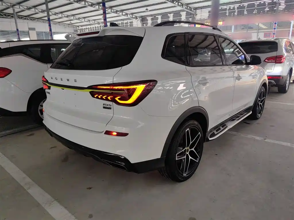 Roewe RX5 — фото 7