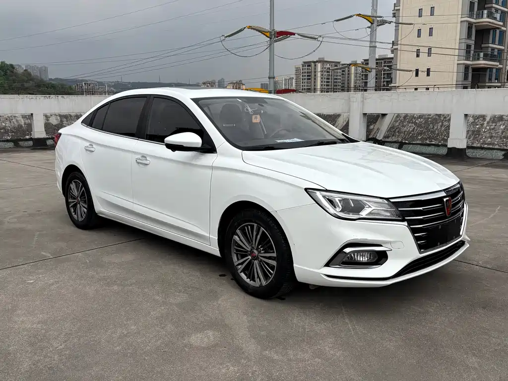 Roewe i5 — фото 3