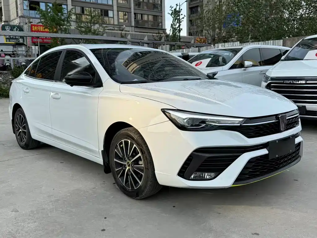 Roewe i5 — фото 3