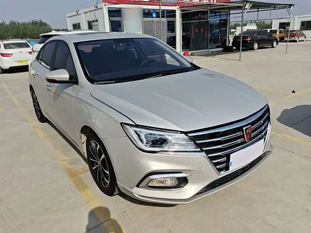 Roewe i5 — фото 4