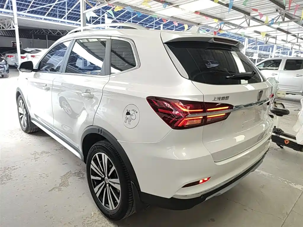 Roewe RX5 New Energy — фото 5