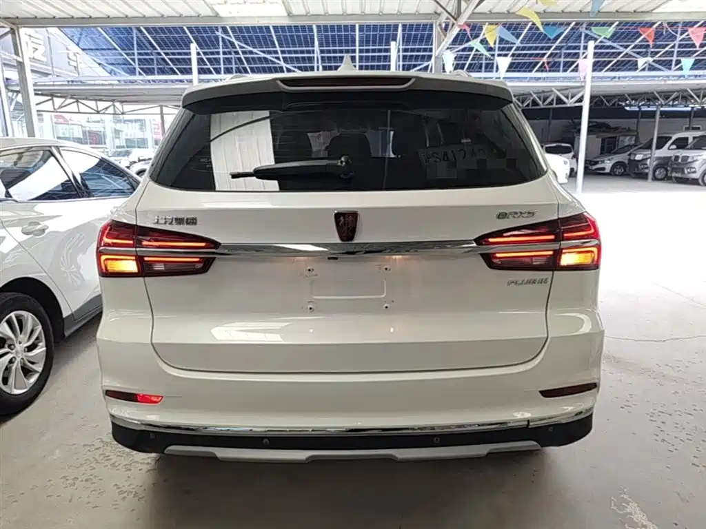 Roewe RX5 New Energy — фото 6