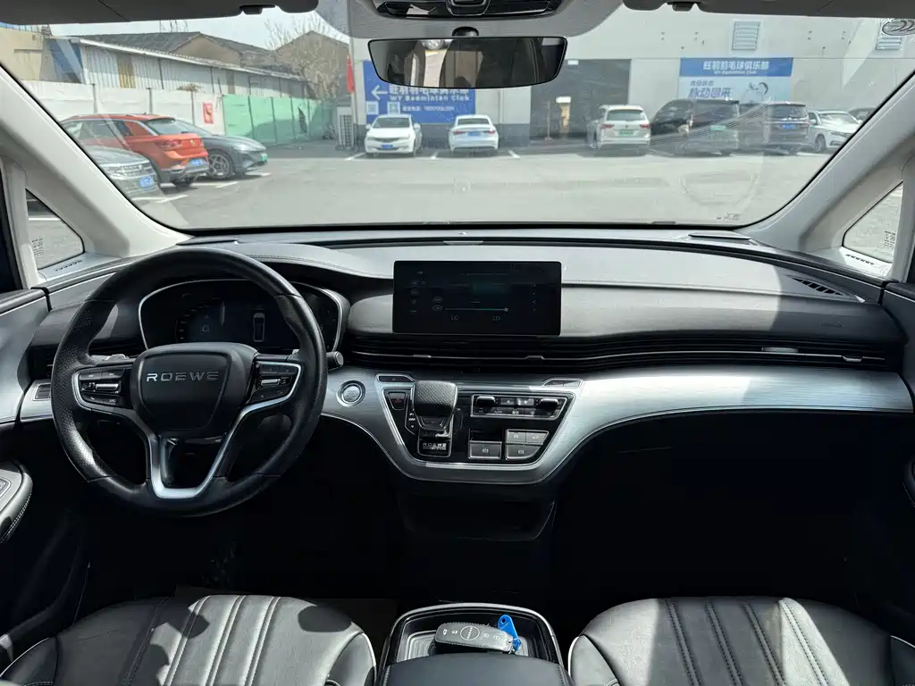 Roewe iMAX8 — фото 14