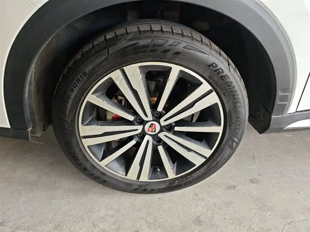 Roewe RX5 — фото 23