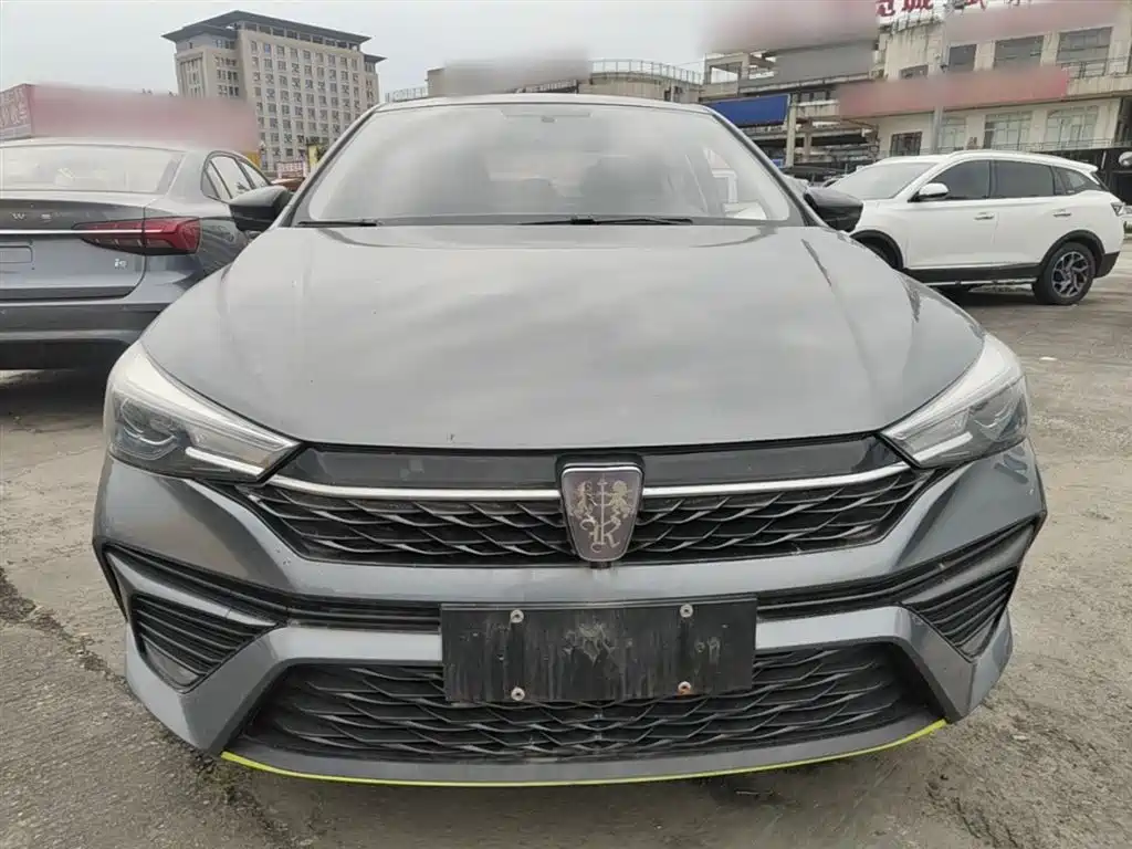 Roewe i5 — фото 3