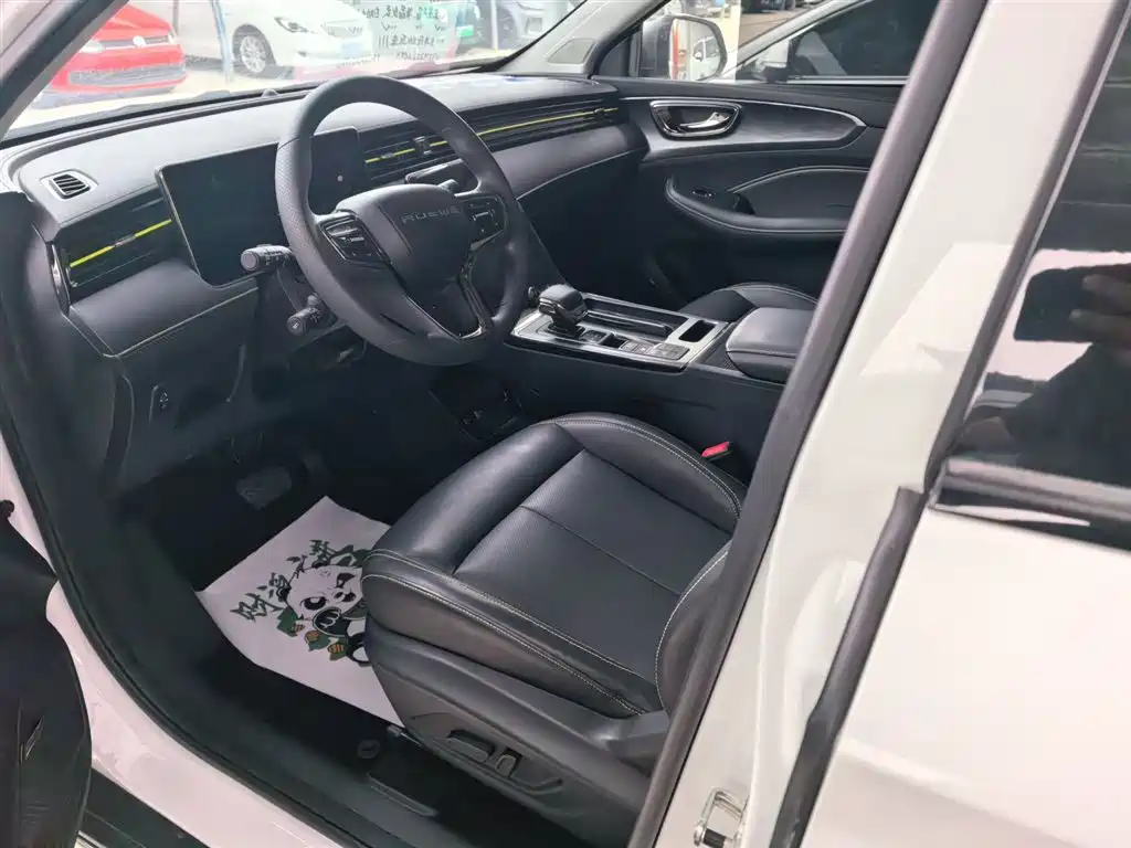 Roewe RX5 — фото 10