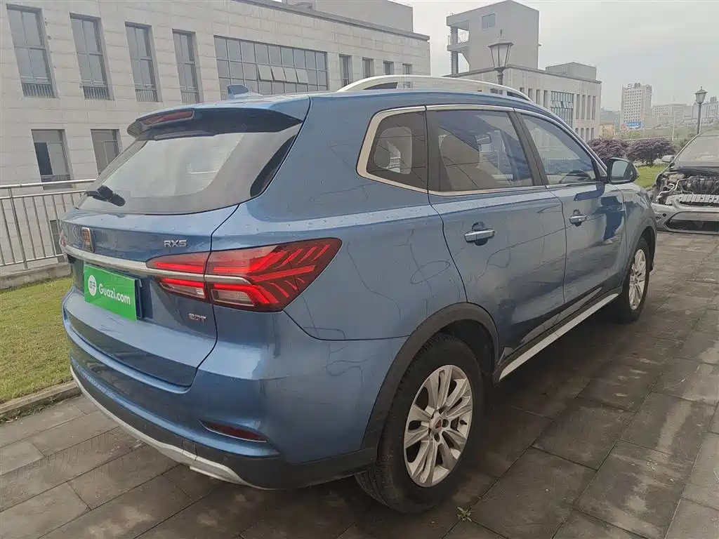 Roewe RX5 — фото 5