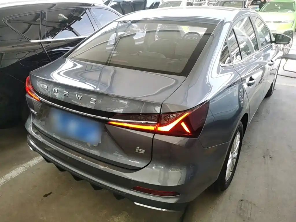 Roewe i5 — фото 7