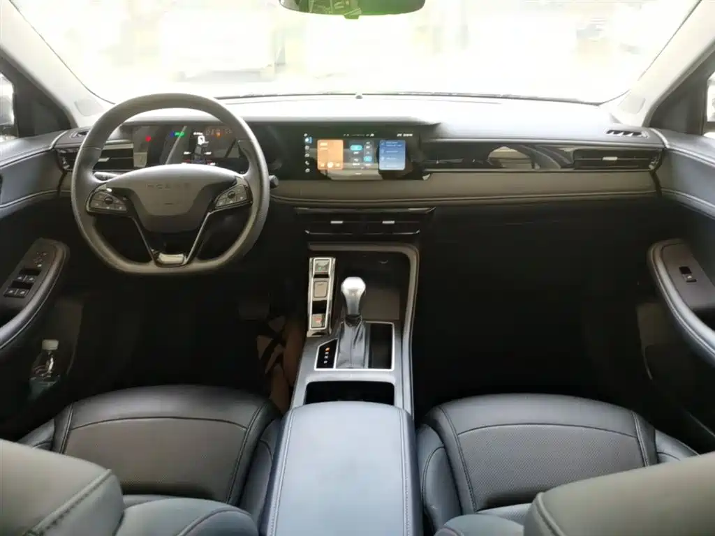 Roewe i5 — фото 10