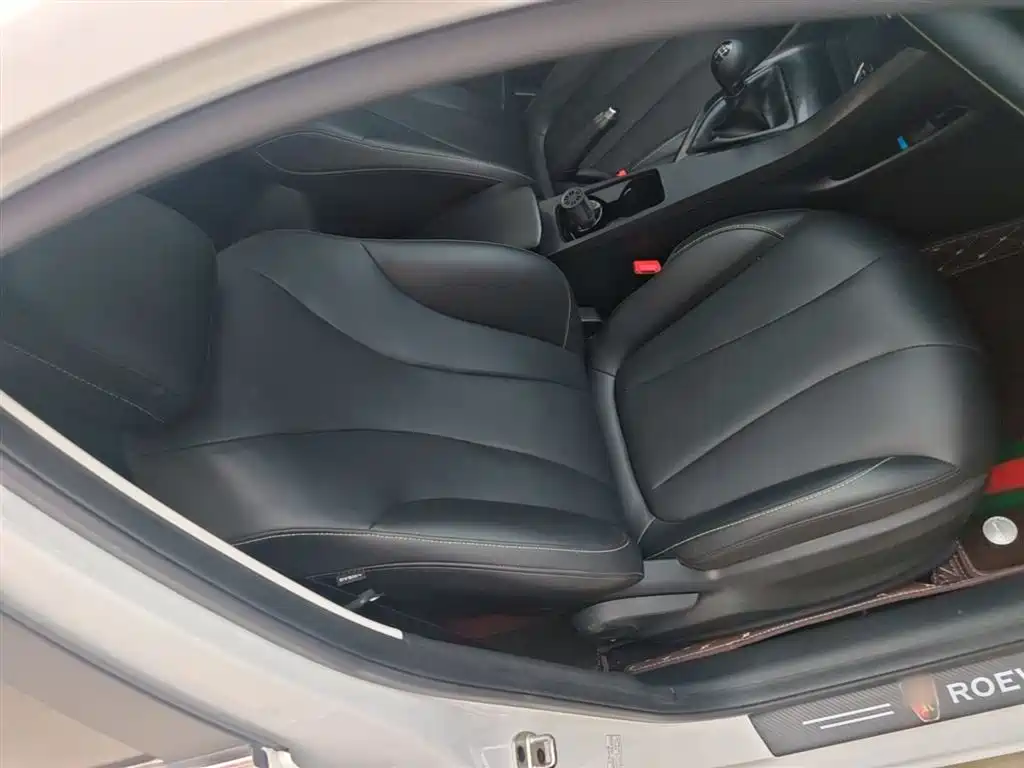 Roewe i5 — фото 25