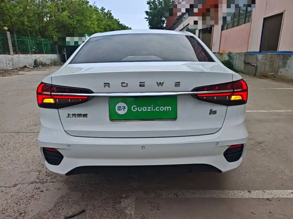 Roewe i5 — фото 6