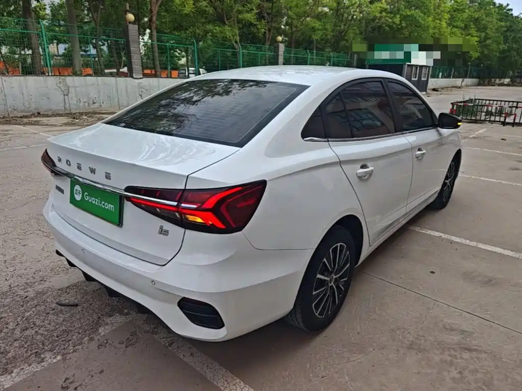 Roewe i5 — фото 7