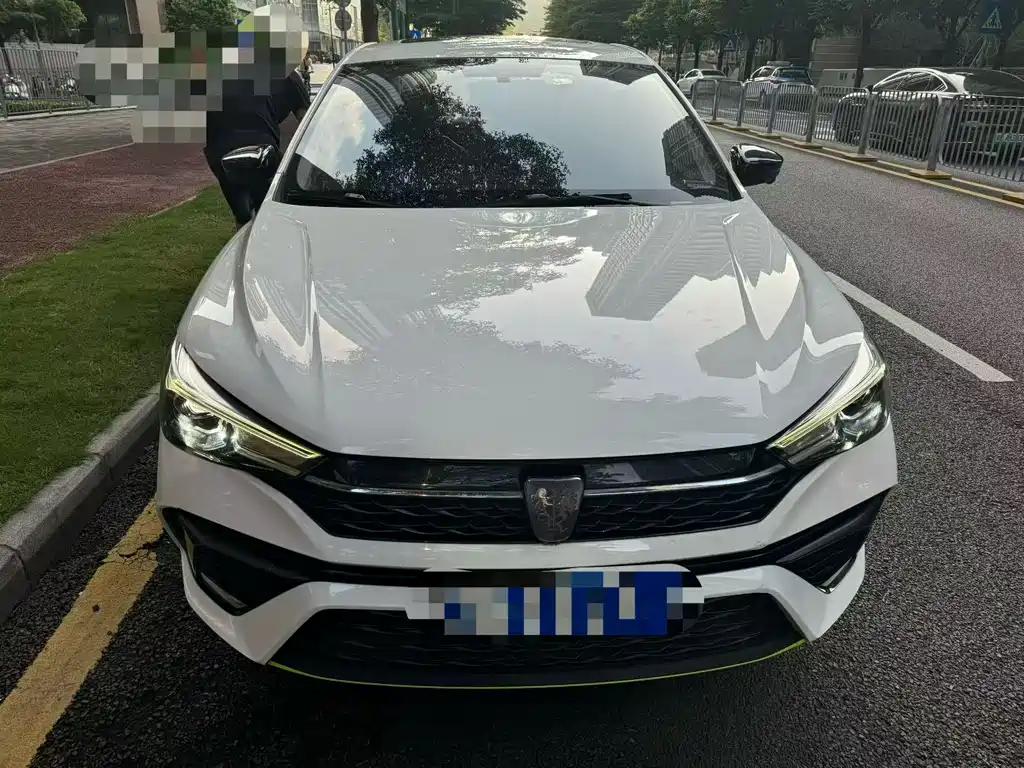 Roewe i5 — фото 2