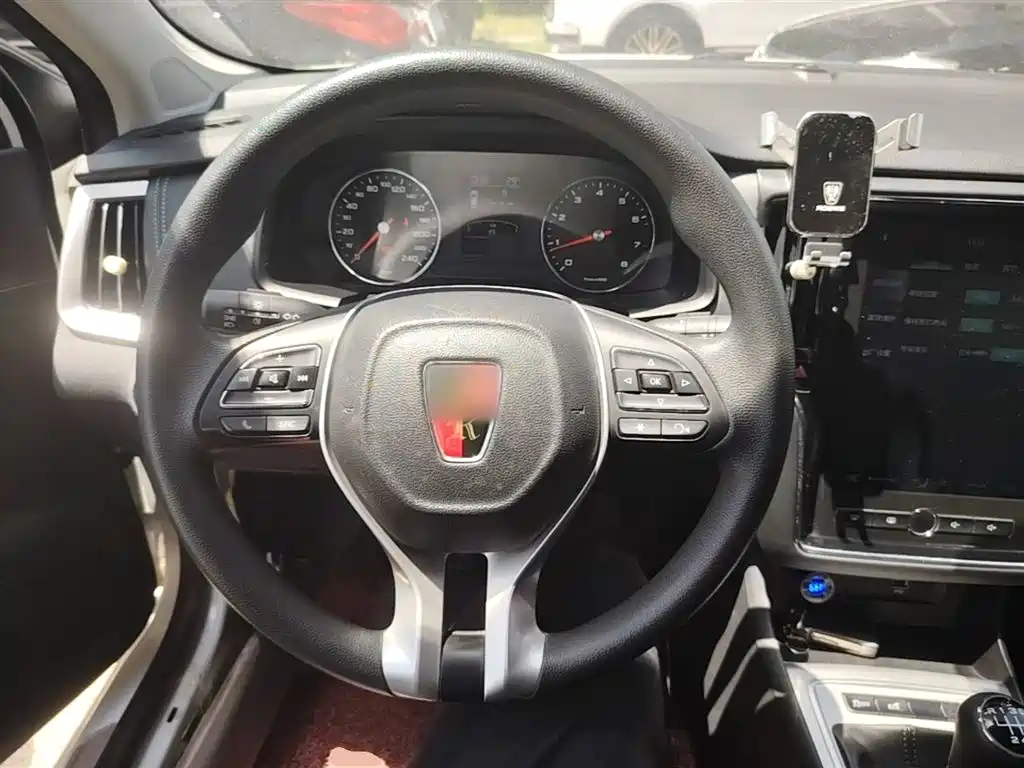 Roewe i6 Classic — фото 11