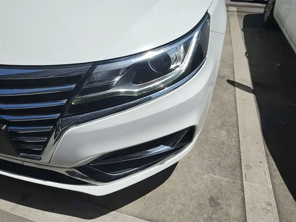 Roewe i6 Classic — фото 24