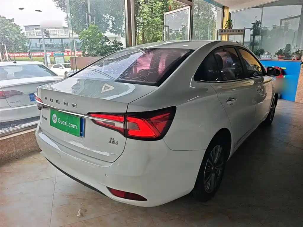 Roewe i5 — фото 7