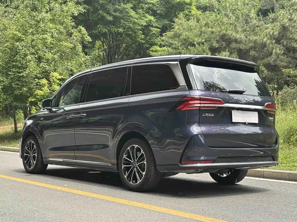 Roewe iMAX8 — фото 4