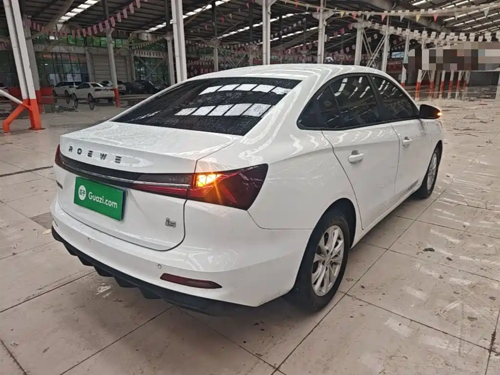 Roewe i5 — фото 7