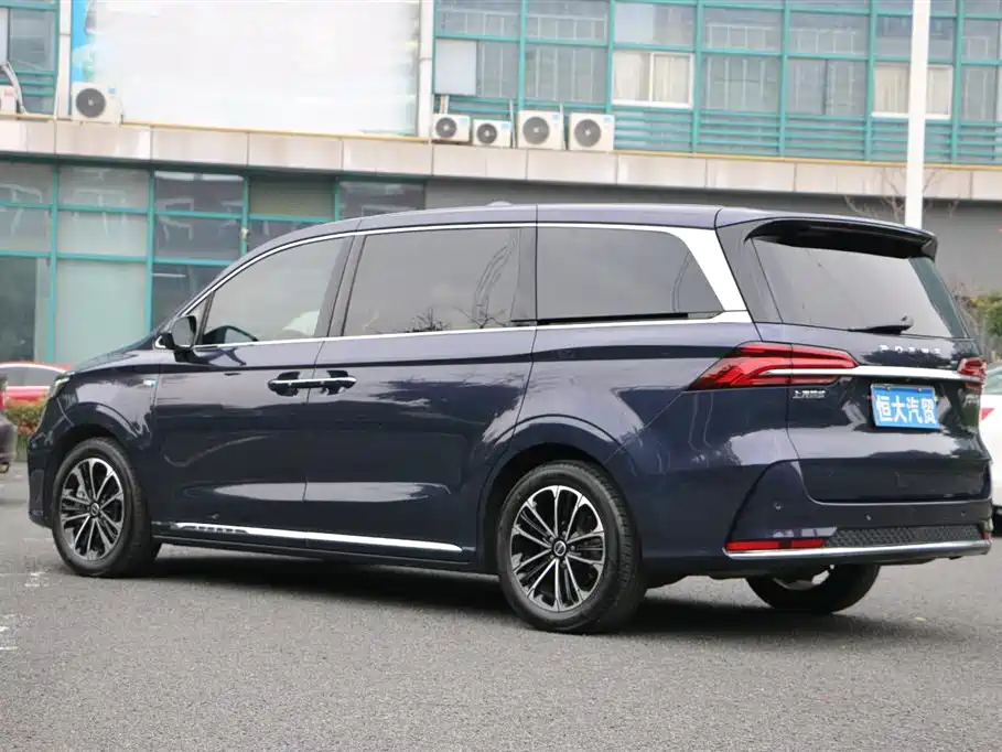 Roewe iMAX8 — фото 6