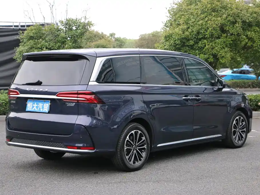 Roewe iMAX8 — фото 7