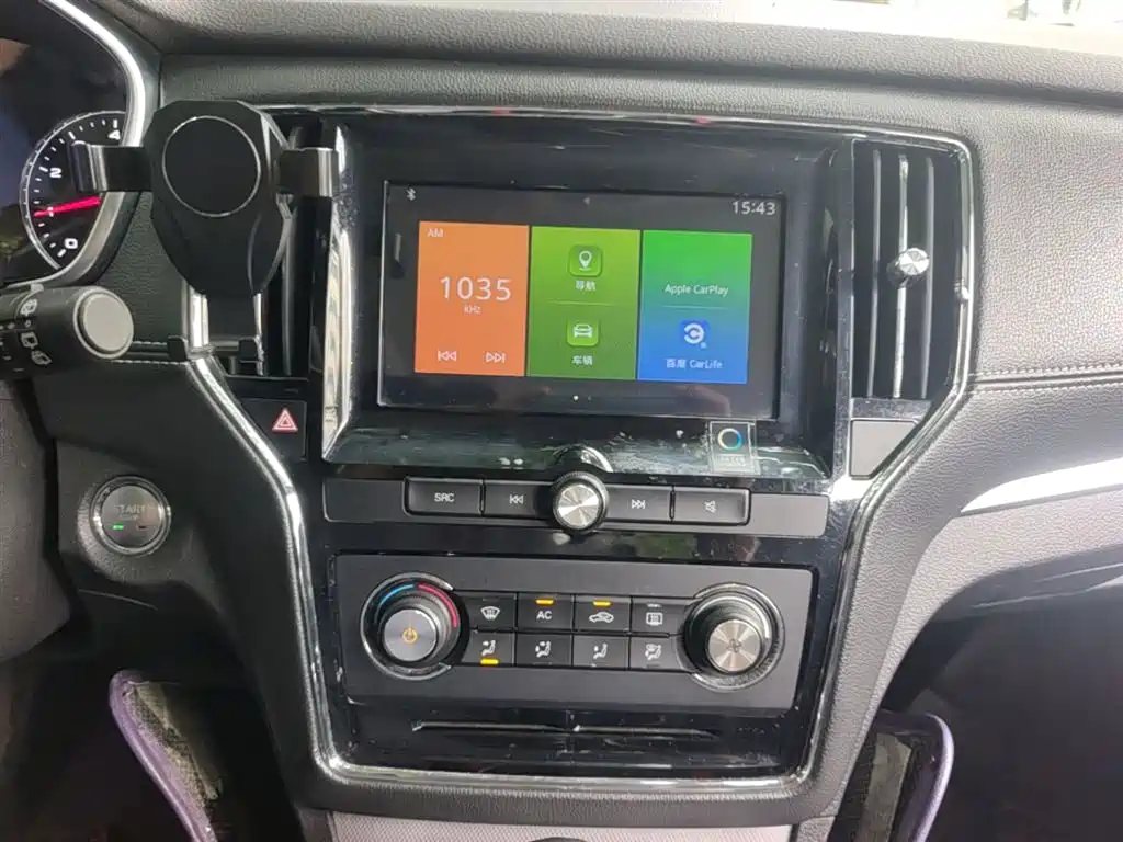 Roewe RX5 — фото 13