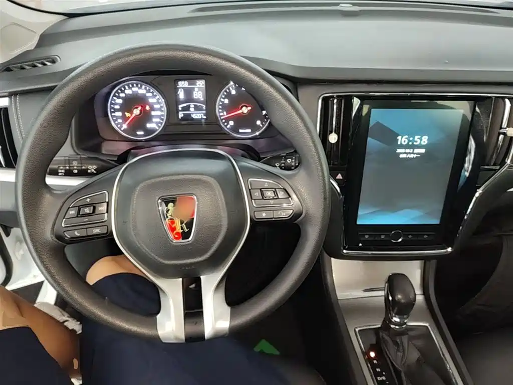 Roewe i6 Classic — фото 10