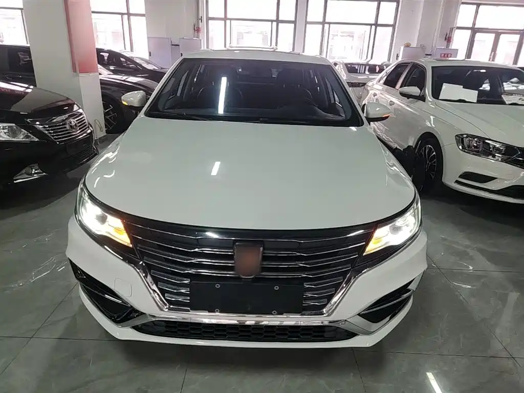 Roewe i6 Classic — фото 3